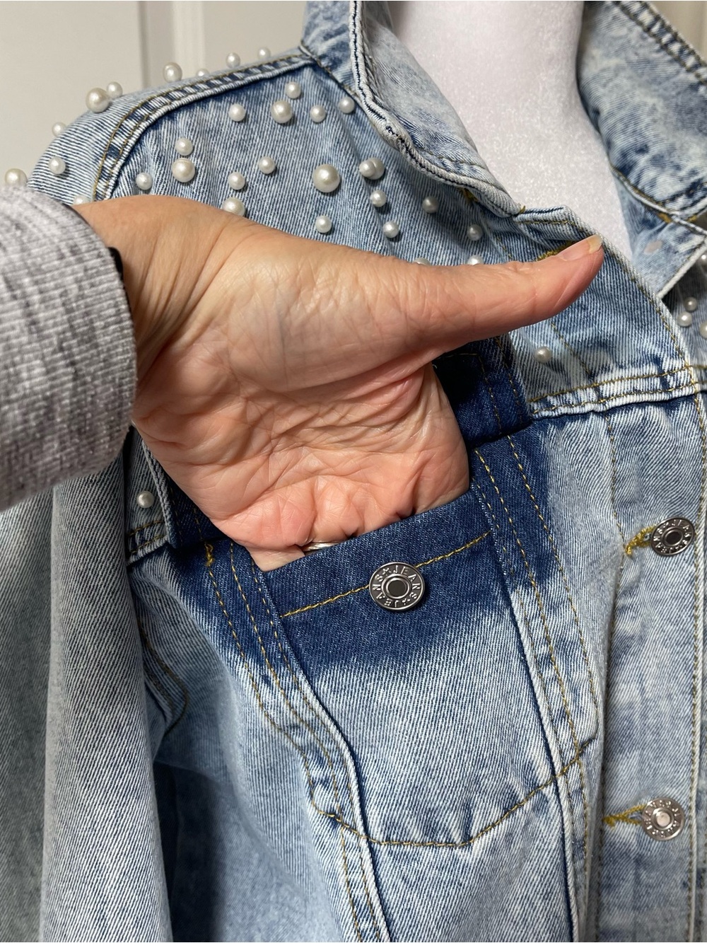 Denim Pearl Embellished Jean Jacket Chest Pockets Stone Washed Light Blue XL - Picture 5 of 13